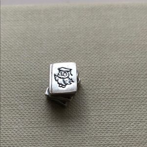 Study/book Pandora Charm